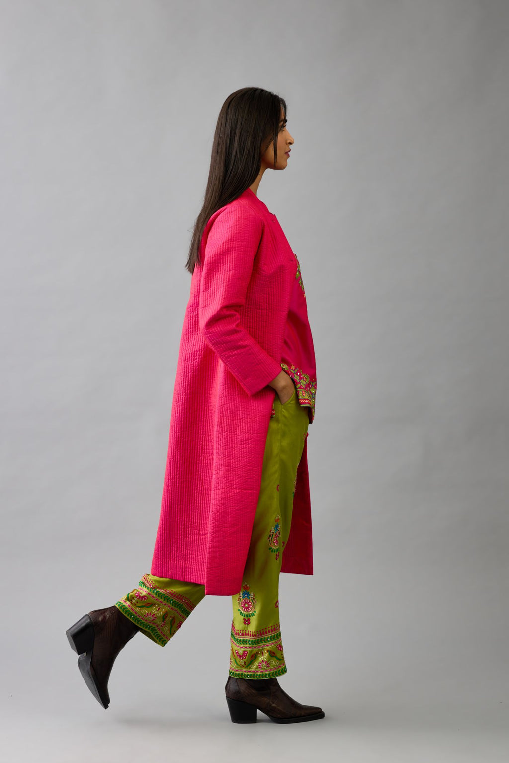 Fuchsia silk, quilted mid-length front open jacket set.