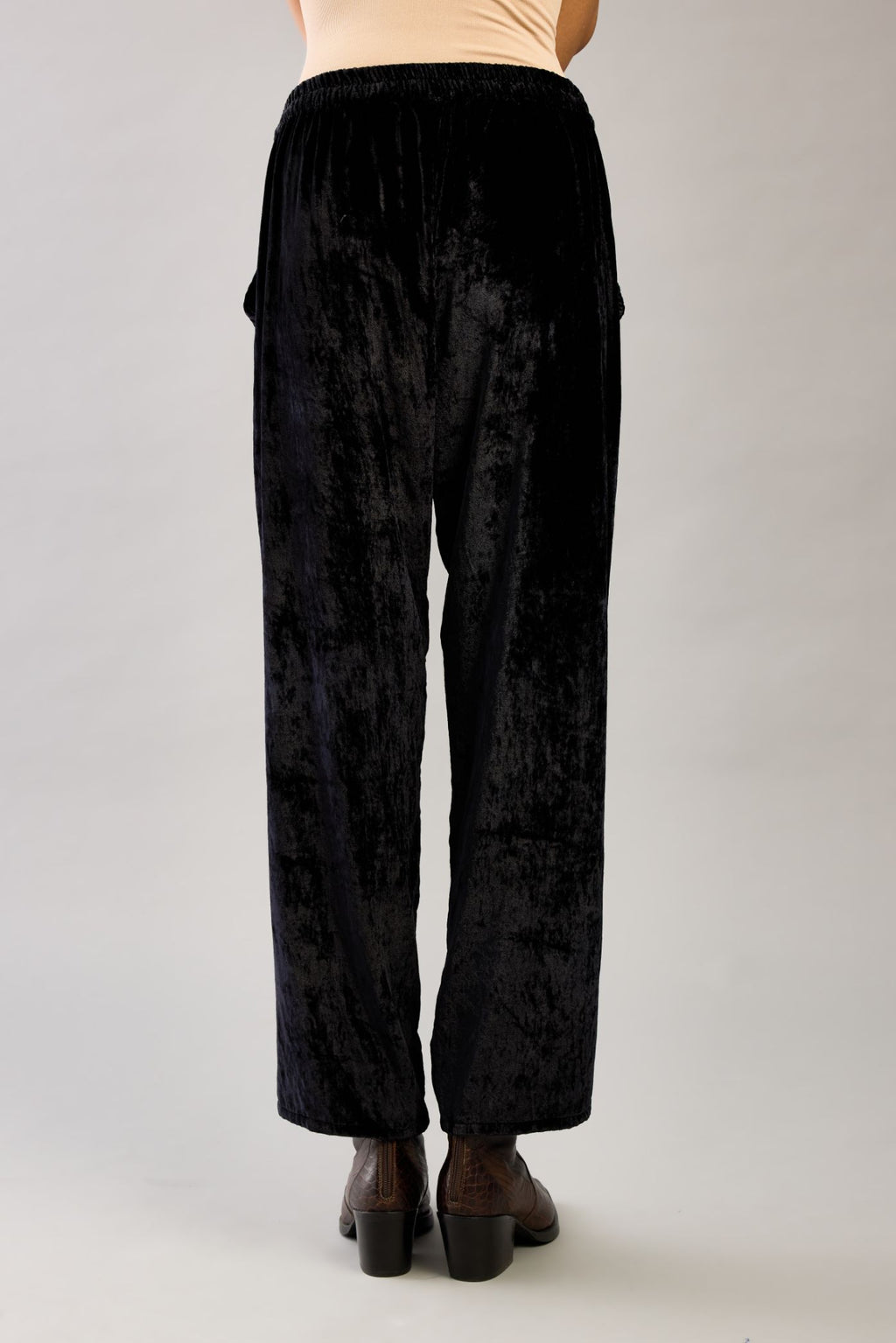Black silk velvet straight pants.