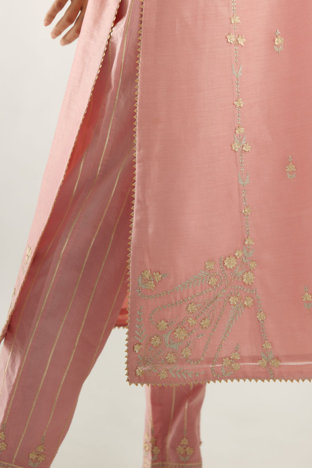 Pink silk chanderi straight kurta set with button placket neckline, highlighted with all-over gold gota and zari embroidery.