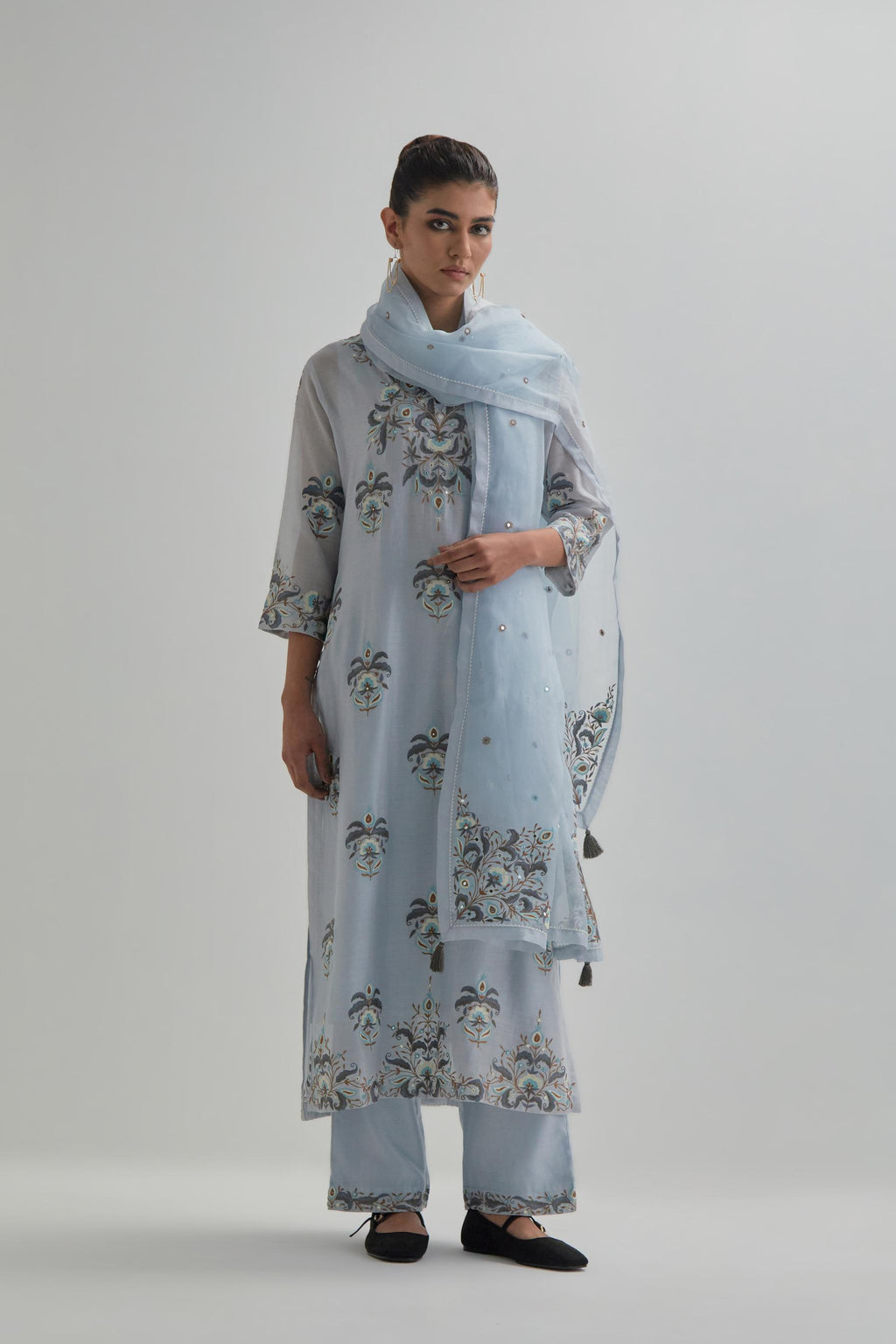 Blue silk Chanderi straight kurta set with all-over floral boota embroidery, highlighted with silver sequins.