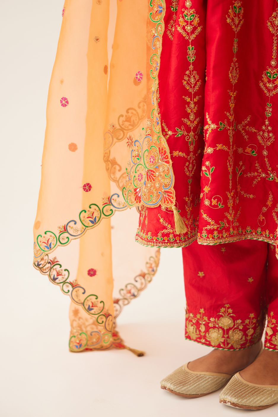 Red silk embroidered kurta dress set with fine gathers at empire line.