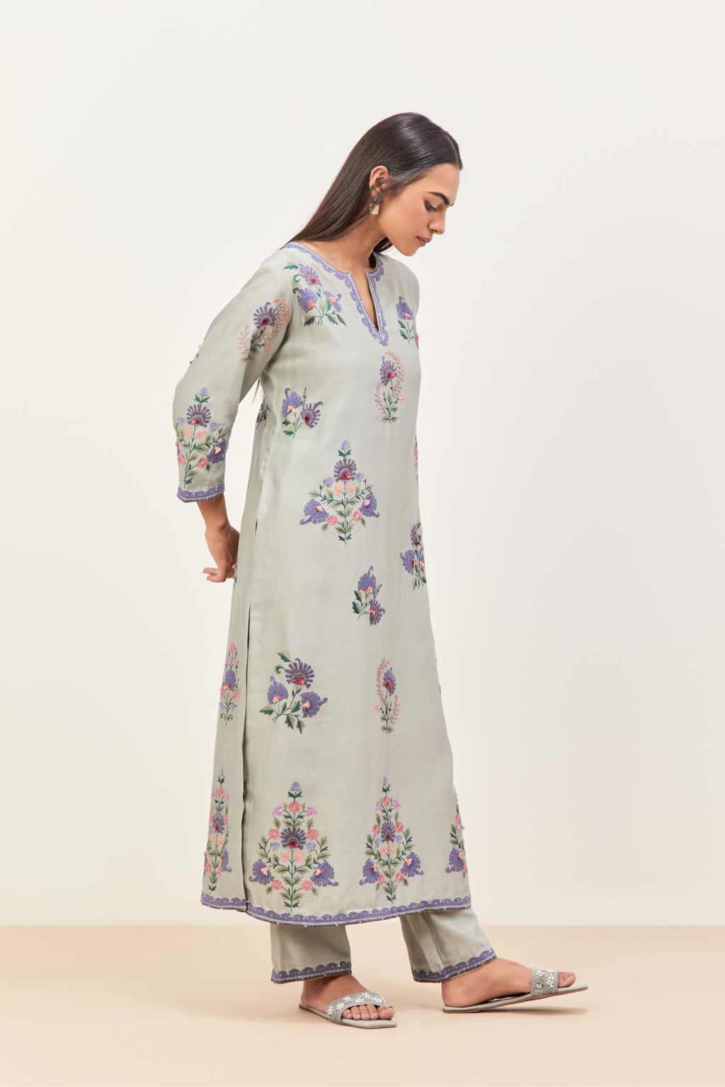 Bluish Grey silk chanderi straight kurta set with all-randomly placed appliqued assorted bootas, highlighted with aari threadwork & sequins.