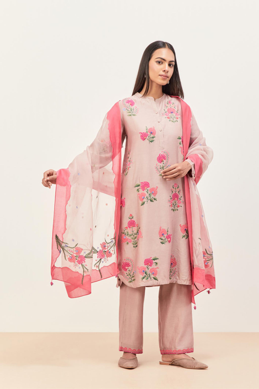 Lilac silk chanderi straight short easy fit kurta set with all-over assorted flower applique, highlighted with aari threadwork & sequins.