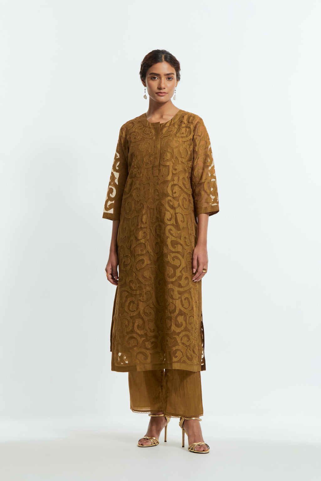 Olive silk organza straight kurta set featuring an all-over silk appliqué trellis jaal, delicately highlighted with aari thread work.