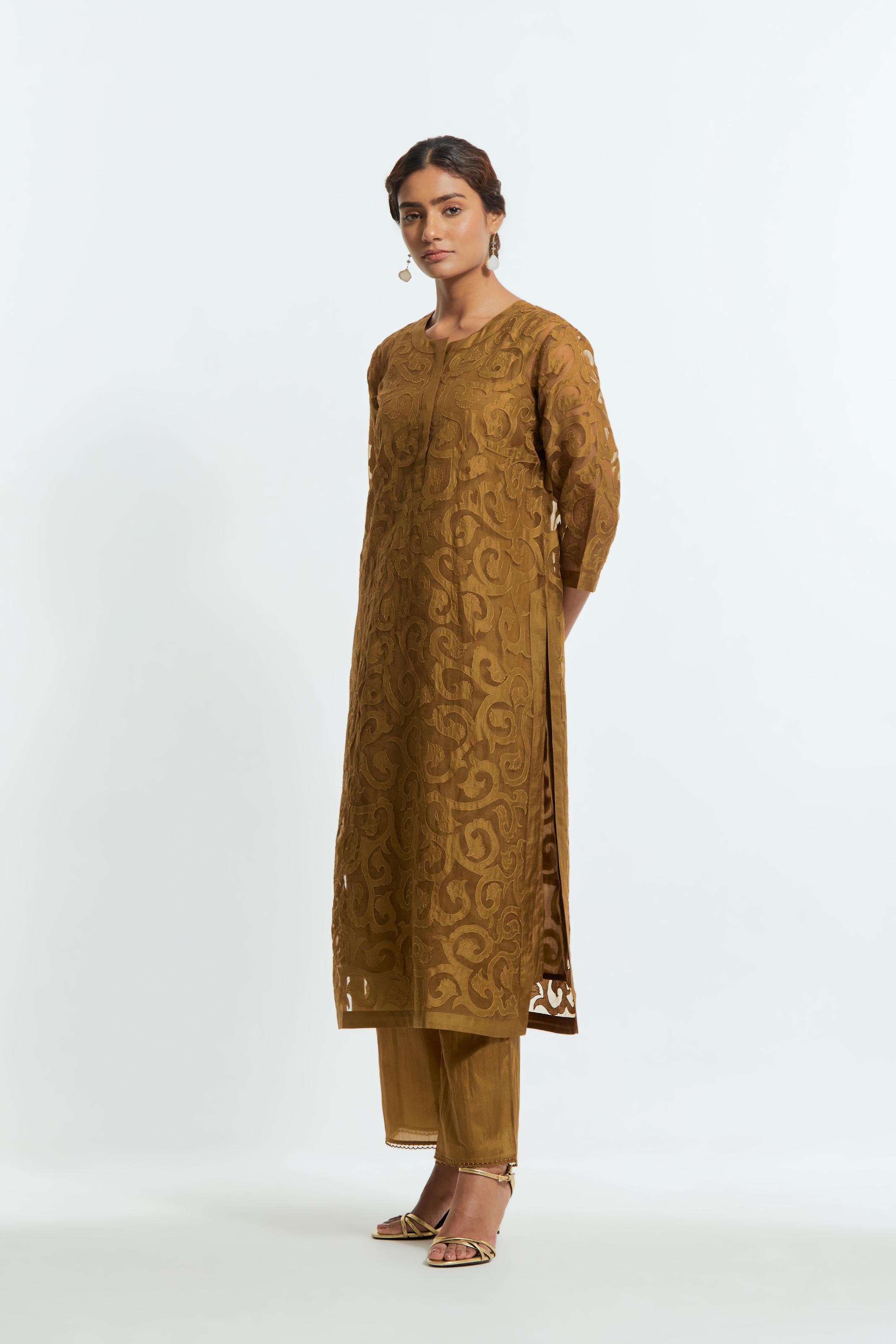 Olive silk organza straight kurta set featuring an all-over silk appliqué trellis jaal, delicately highlighted with aari thread work.