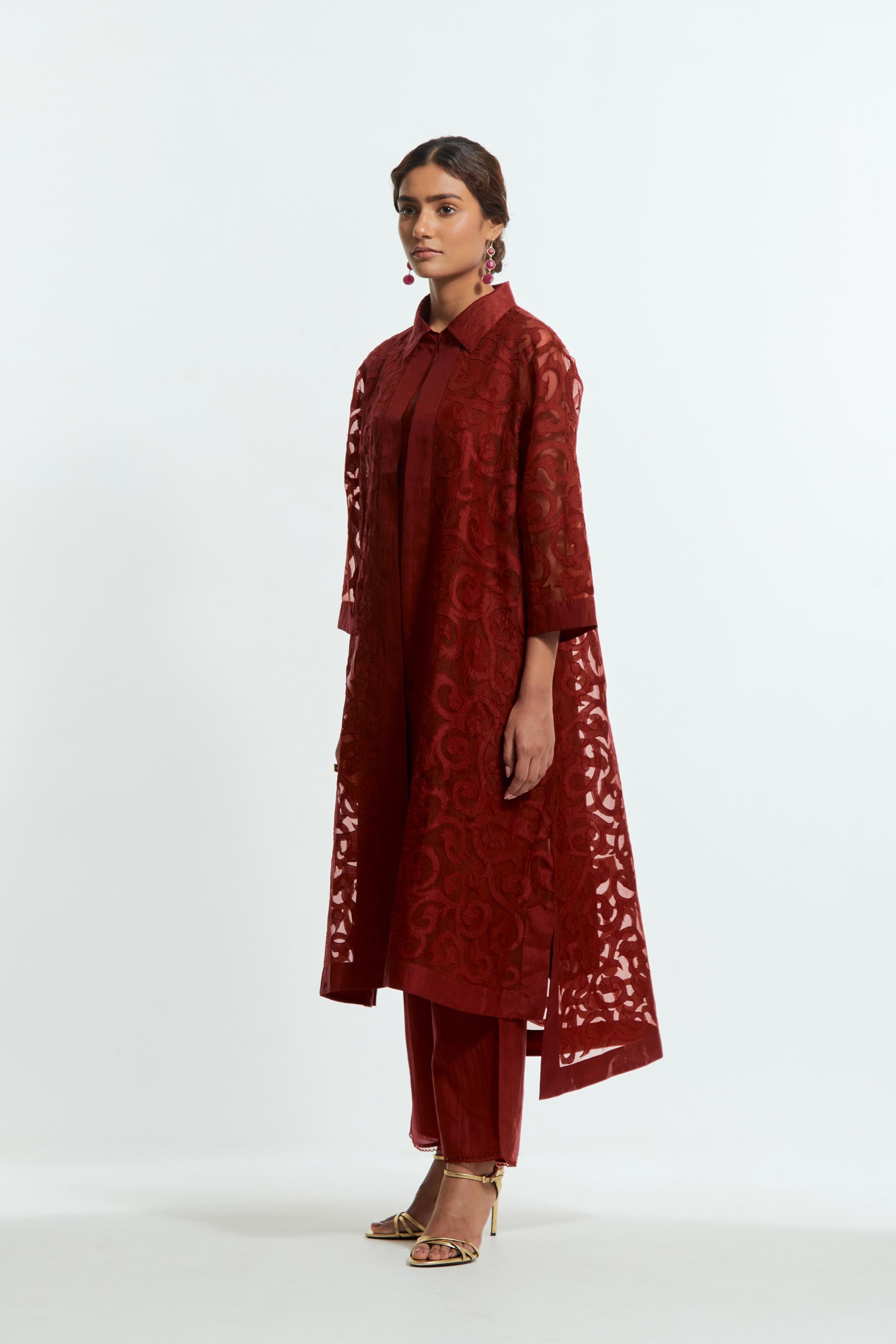 Red Sheer overlay set in silk organza with a shirt collar, highlighted with all-over silk appliqué trellis jaal.
