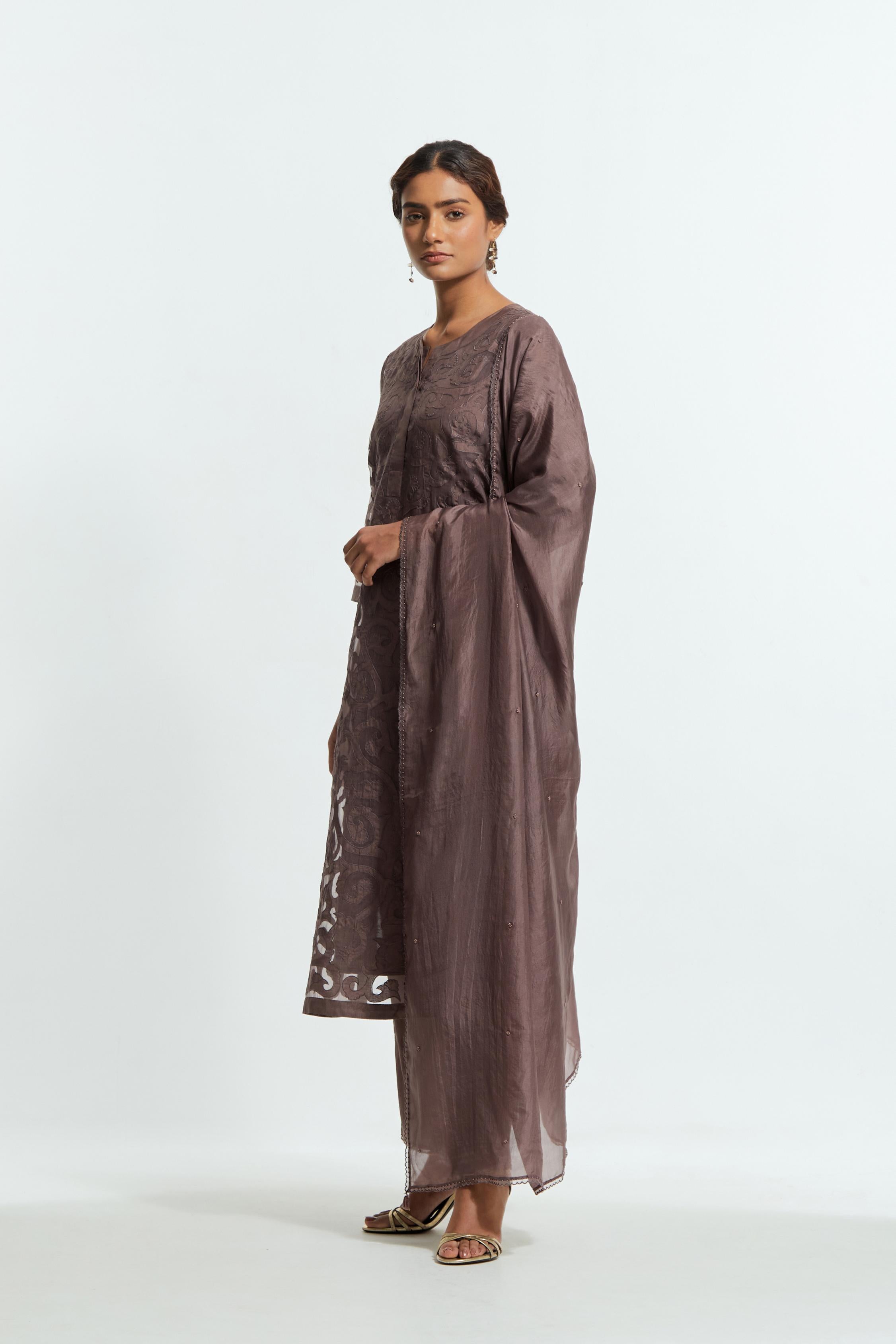 Grey light silk dupatta featuring all-over floral embroidery small bootis and finished with delicate scalloped edges.