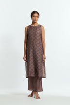 Grey Sheer overlay set in silk organza with a shirt collar, highlighted with all-over silk appliqué trellis jaal.
