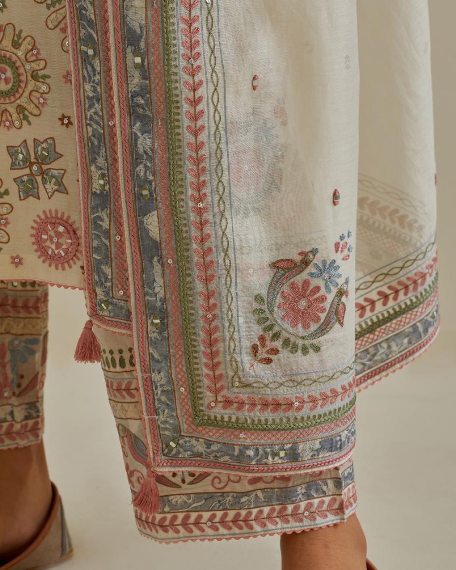 Pink and off-white cotton chanderi straight kurta set with all over patchwork, silk thread, mirror, tassels and sequins embroidery.