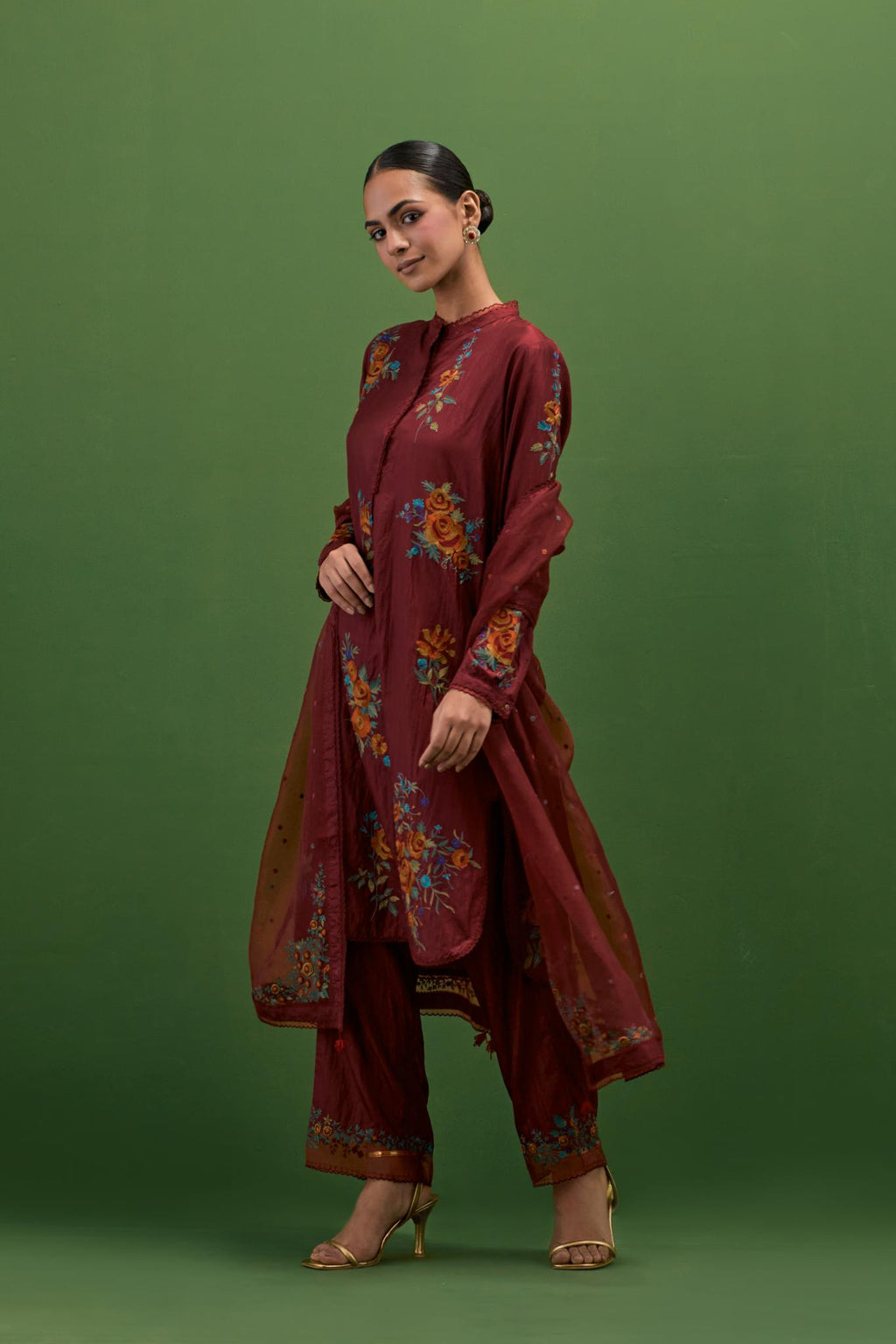 Rosewood silk short, shirt-kurta set with all-over embroidered thread roses.