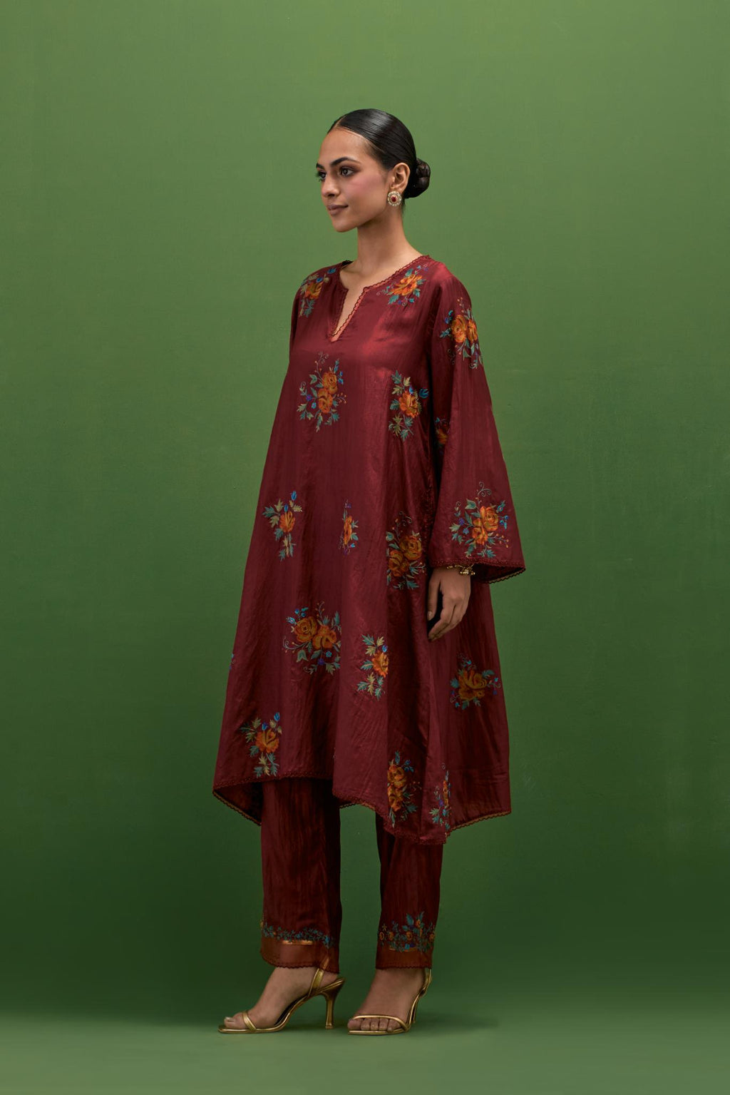 Rosewood silk A-line short kurta set, with thread embroidery roses all over.