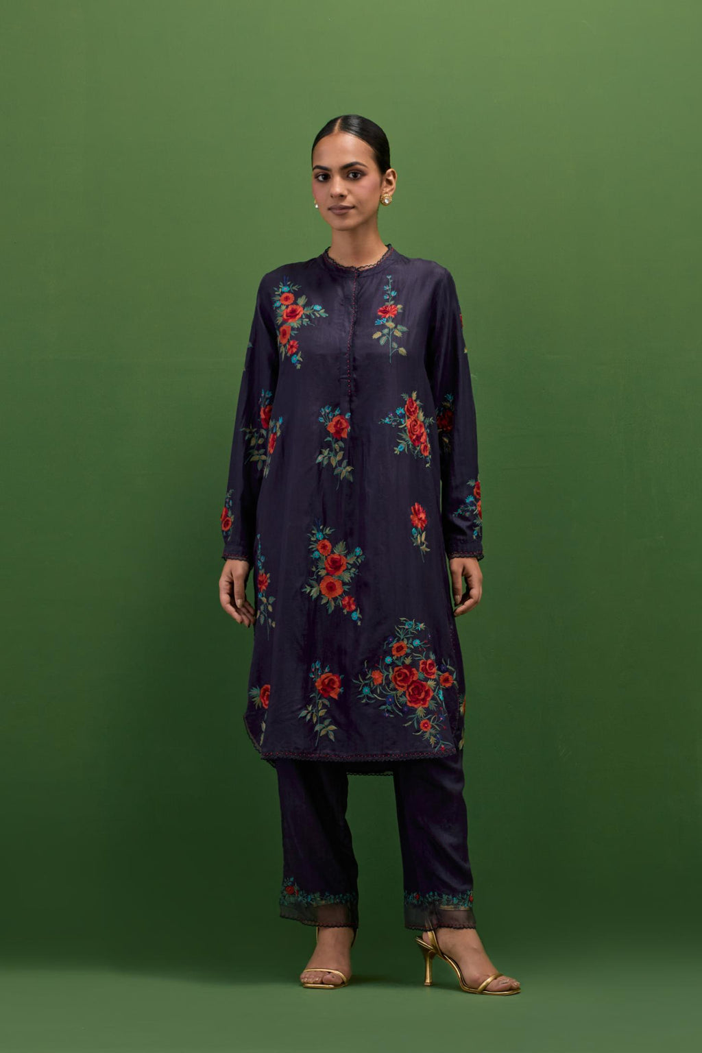 Midnight blue silk short, shirt-kurta set with all-over embroidered thread roses.