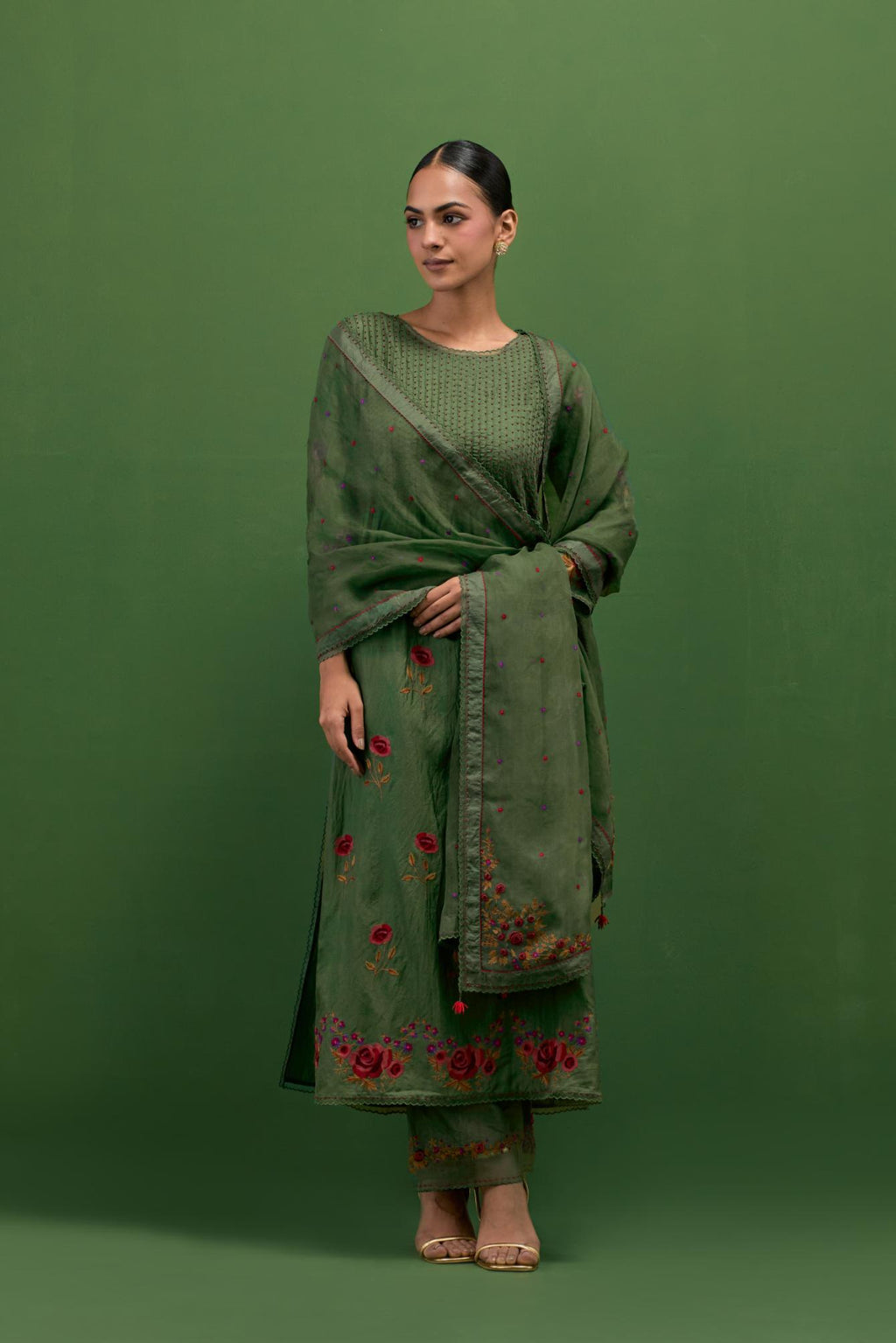 Brunswick green silk organza dupatta with a narrow silk border finished with a delicate organza scalloped edge, highlighted with contrast bead work.