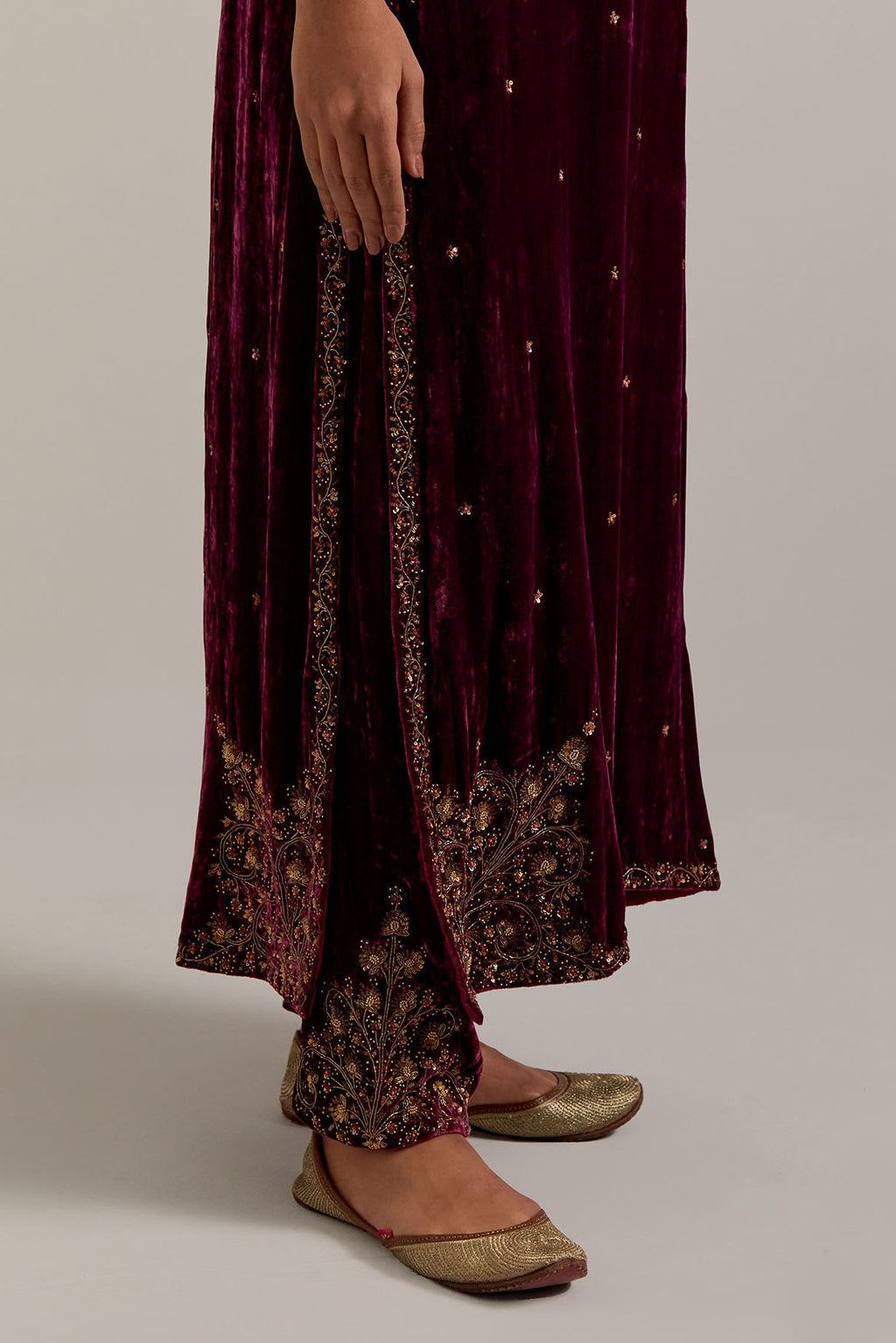 Plum straight Silk Velvet kurta set with all-over hand-embroidered bead, sequins, zardozi and zari work.