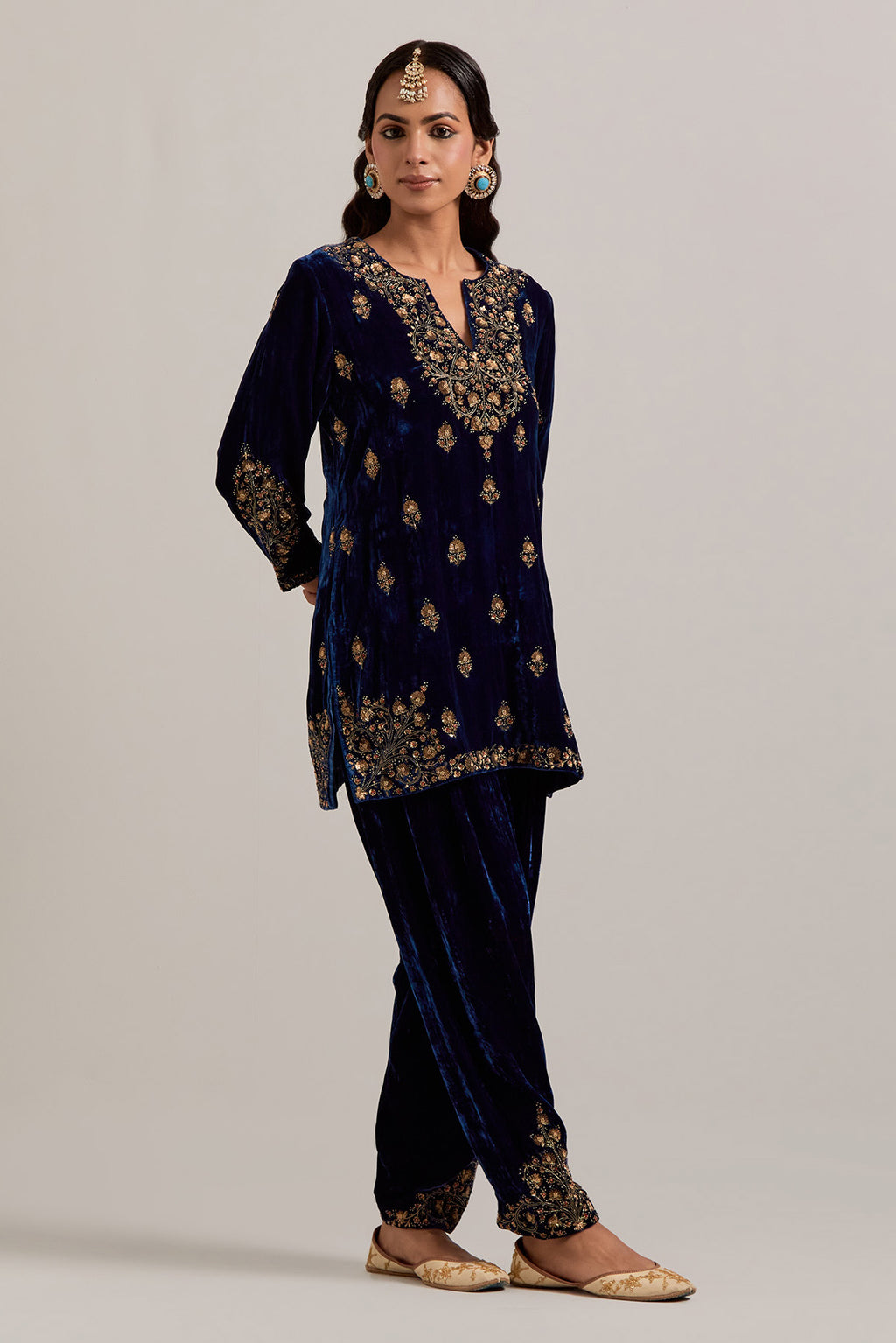 Navy blue straight Silk Velvet short kurta set with all-over hand-embroidered bead, sequins, zardozi and zari work.