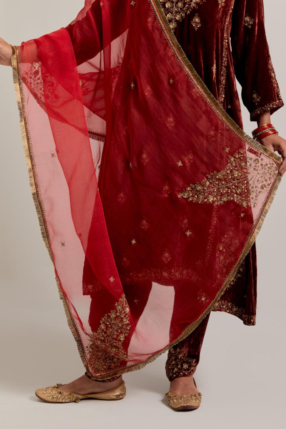 Red silk organza dupatta with delicate sequins, zardozi and zari work, highlighted with contrast bead work.