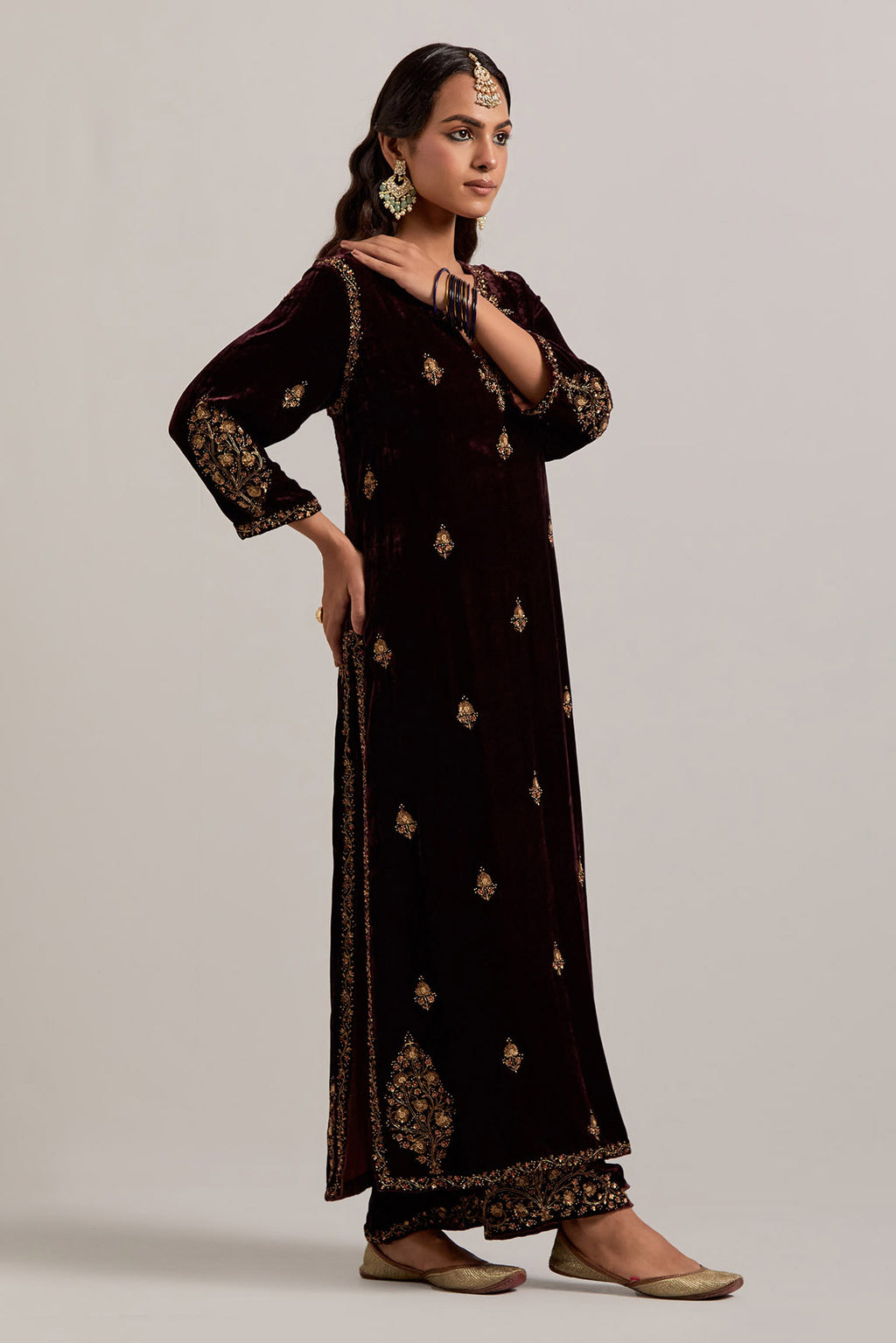 Rich brown straight Silk Velvet kurta set with all-over hand-embroidered small floral booti with sequins, zardozi, bead and zari work.