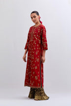 Red Silk Chanderi kurta set with all-over dull gold dori jaal embroidery and small floral booti at side panels.