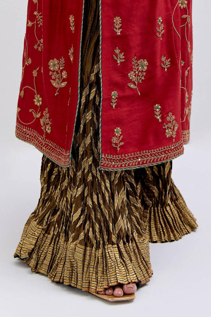 Red Silk Chanderi kurta set with all-over dull gold dori jaal embroidery and small floral booti at side panels.