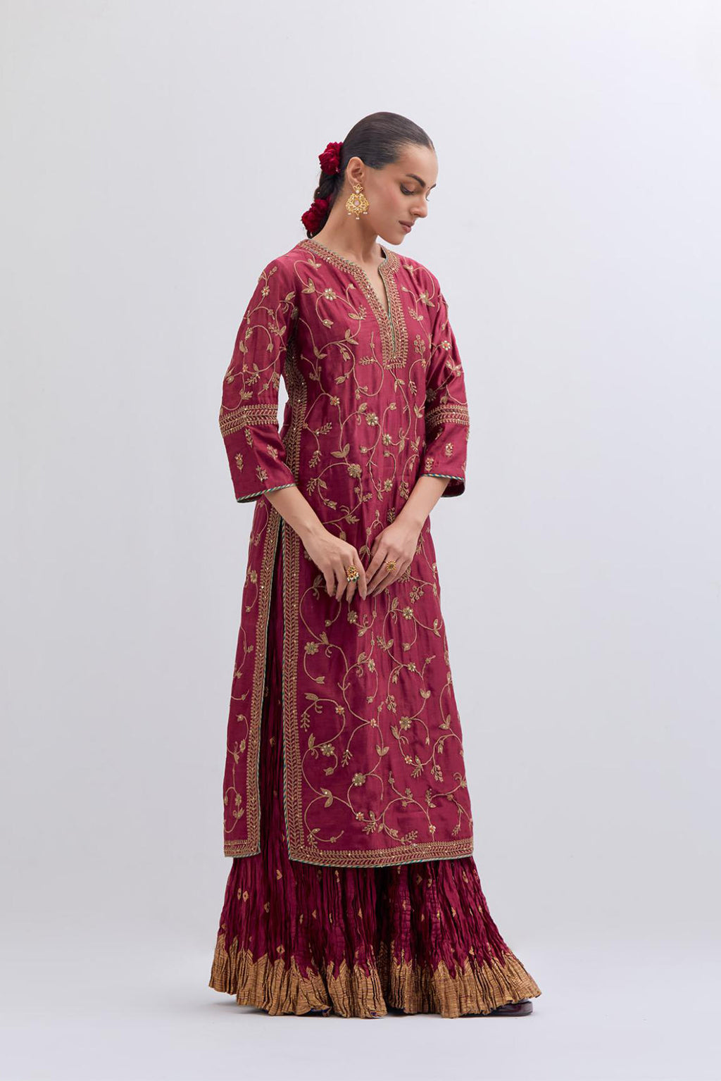 Red Silk chanderi straight kurta set with all-over dull gold dori jaal embroidery, highlighted with gold sequins and bead work.