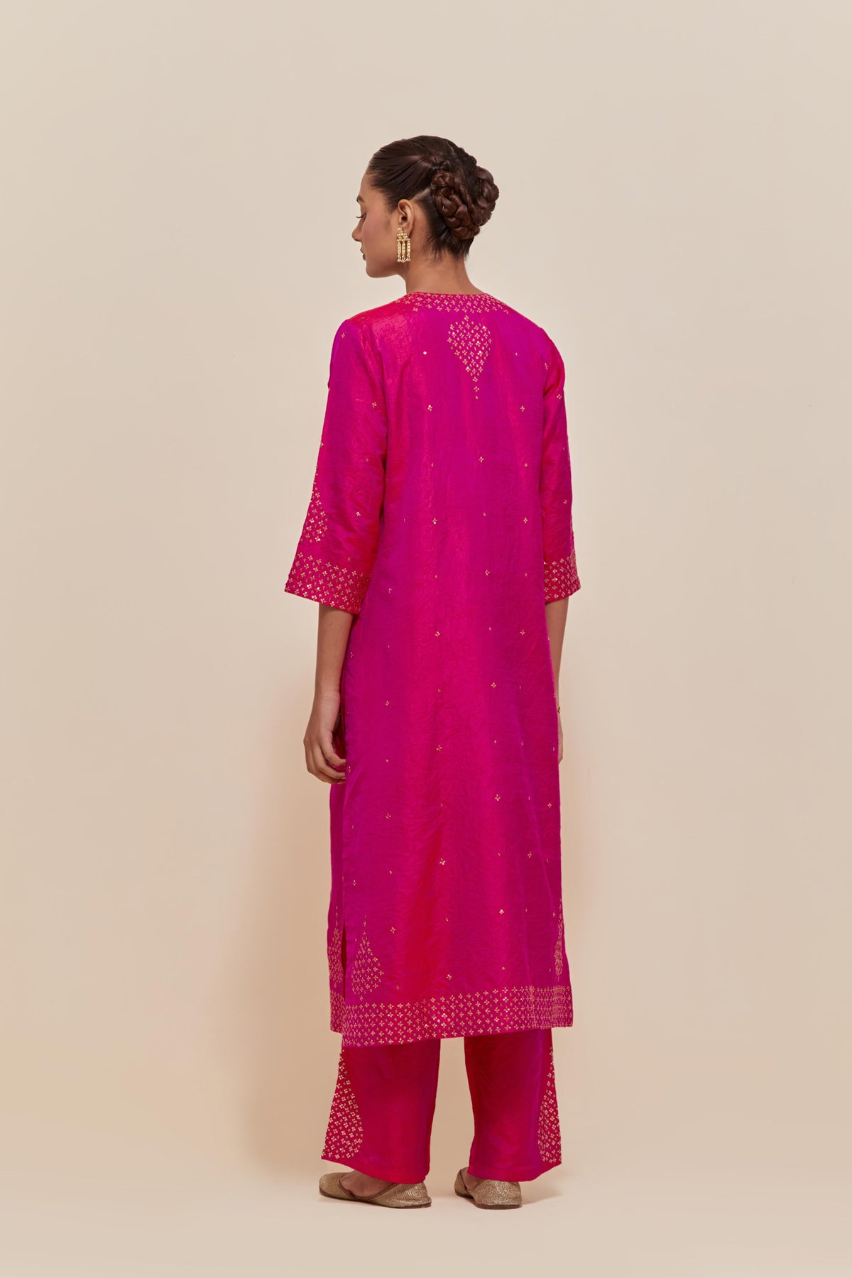 Fuchsia Silk Chanderi straight kurta set featuring all-over hand-embroidered gold sequins.