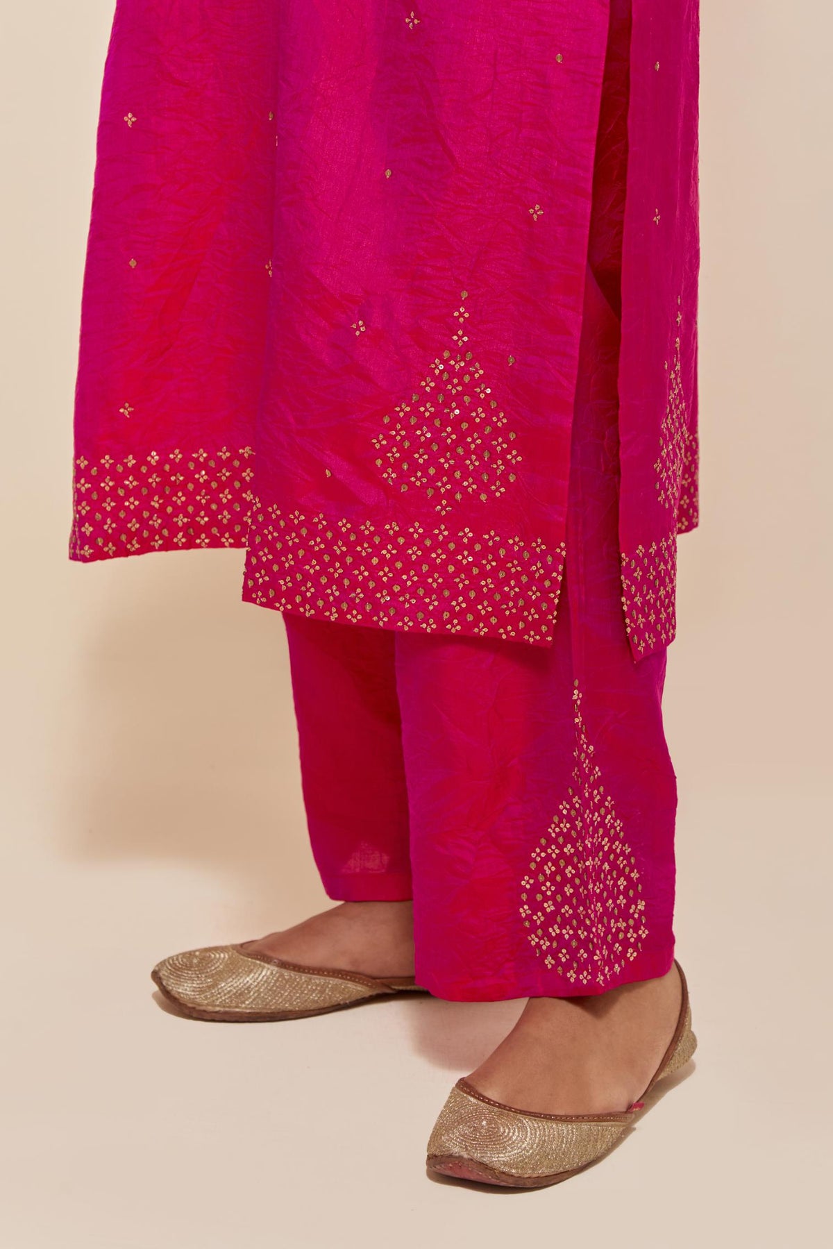 Fuchsia Silk Chanderi straight kurta set featuring all-over hand-embroidered gold sequins.