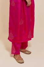 Fuchsia silk kurta set with hand embroidered sequins at yoke and leaf motif all-over the kurta.