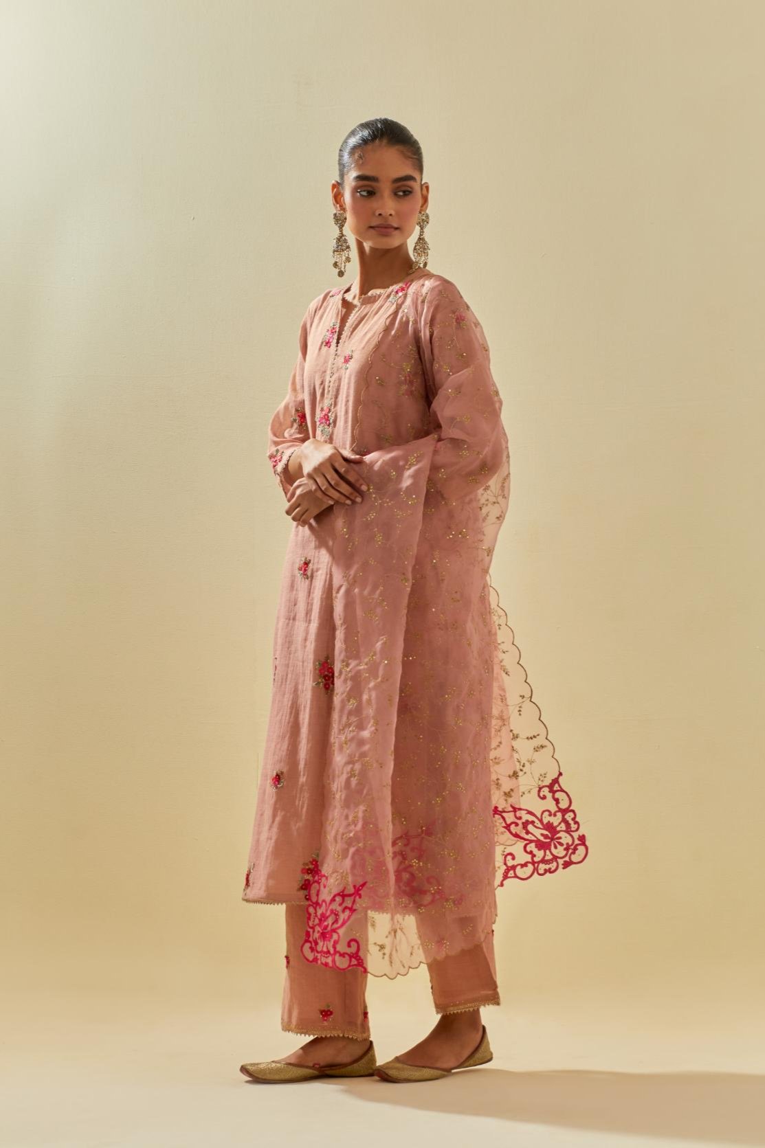 Pink silk organza dupatta with all-over delicate gold zari embroidery & silk applique work, highlighted with gold sequins.