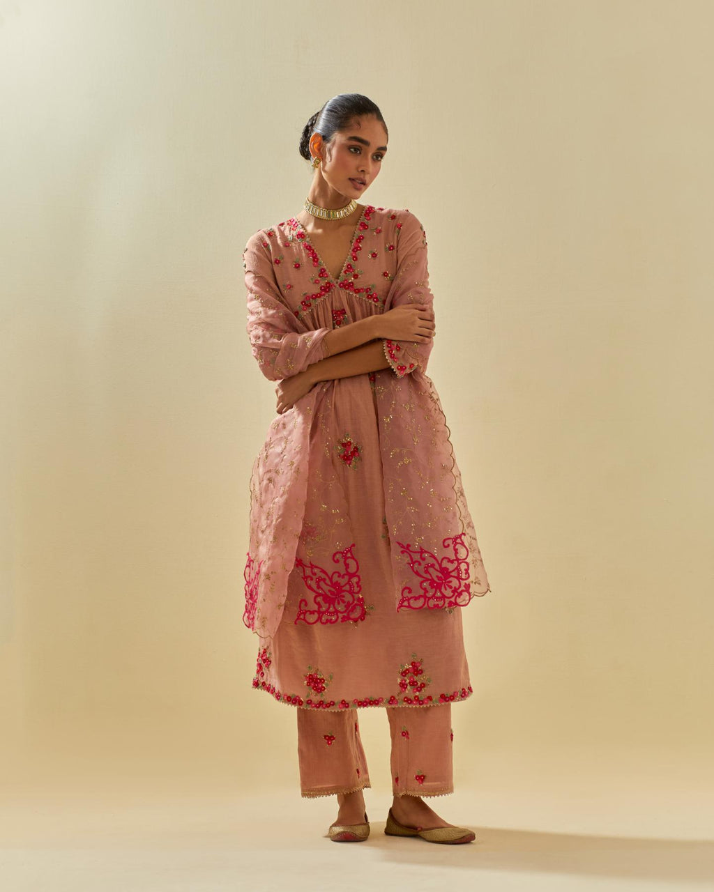 Pink tissue chanderi hand cut silk flower embroidered kurta dress set with fine gathers at empire line.