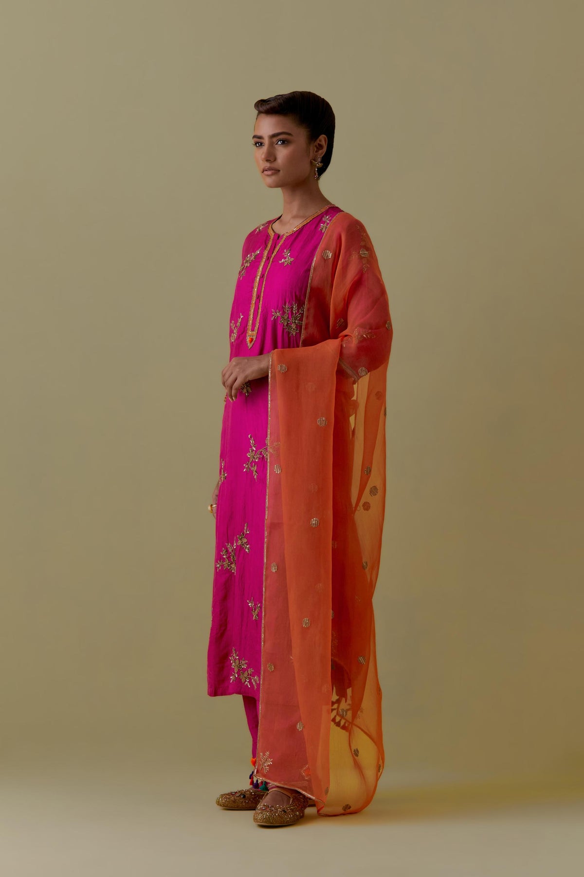 Fuchsia Silk Striaght Kurta set with Hand-Worked Floral Motifs.