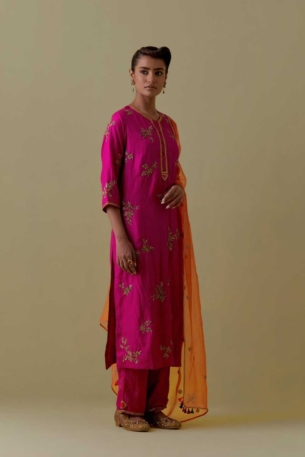 Fuchsia Silk Striaght Kurta set with Hand-Worked Floral Motifs.