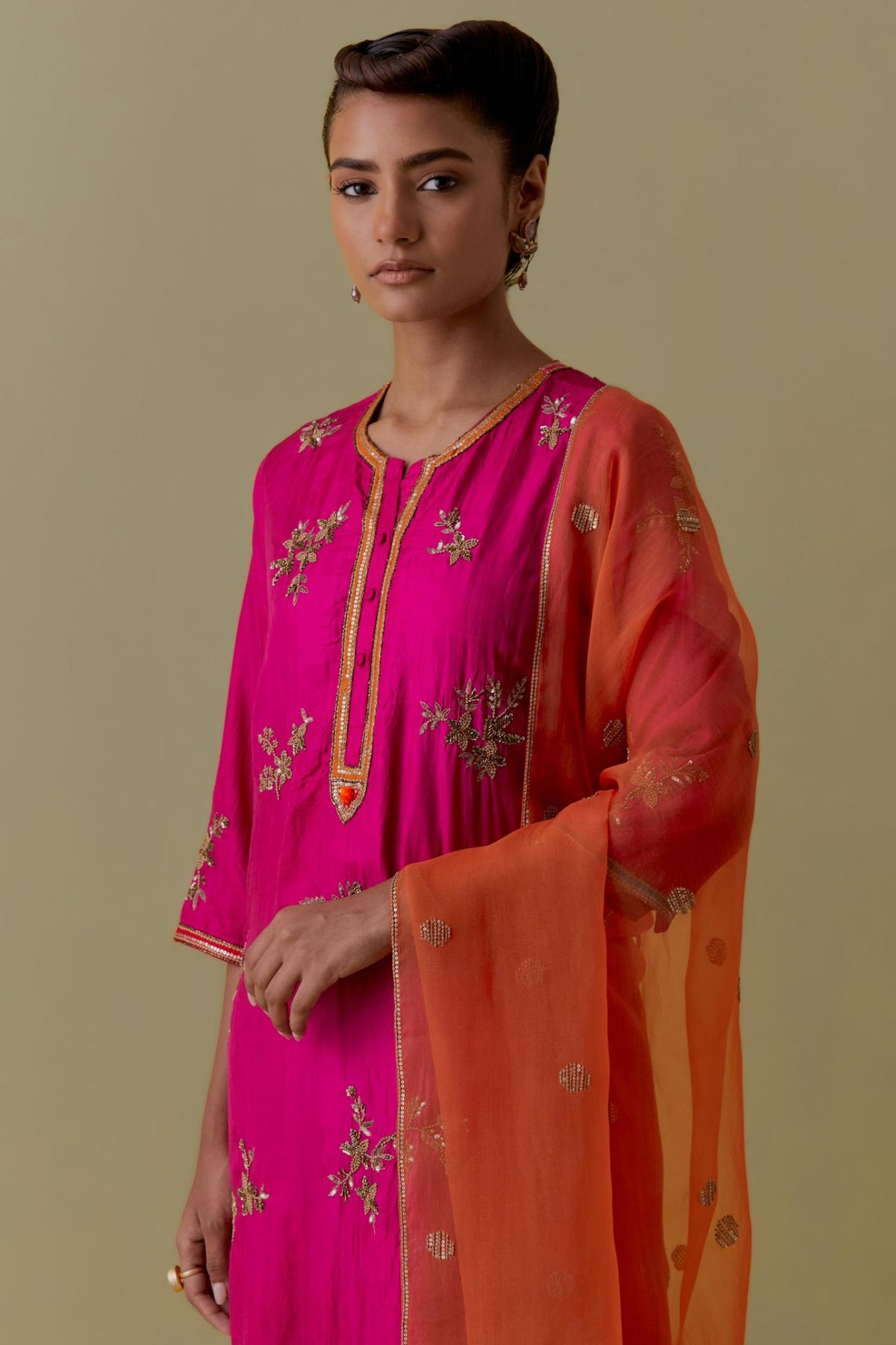 Fuchsia Silk Striaght Kurta set with Hand-Worked Floral Motifs.
