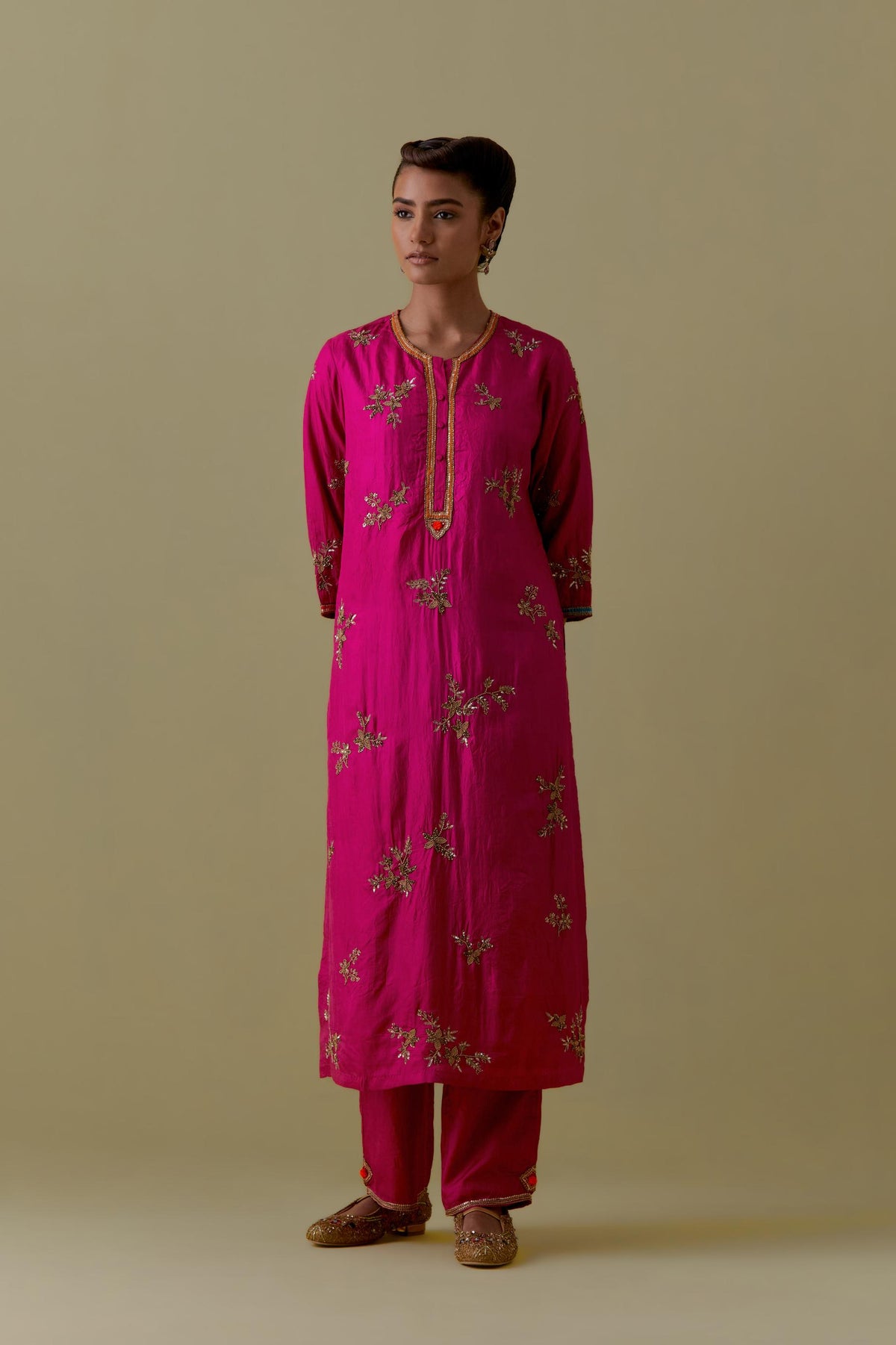 Fuchsia Silk Striaght Kurta set with Hand-Worked Floral Motifs.