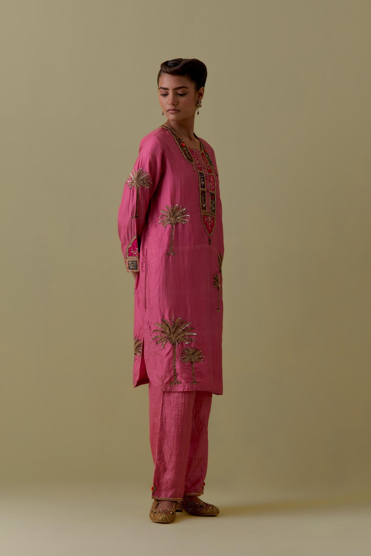 Pink Silk Kurta set with Multicoloured Appliqué & Palm Motifs.
