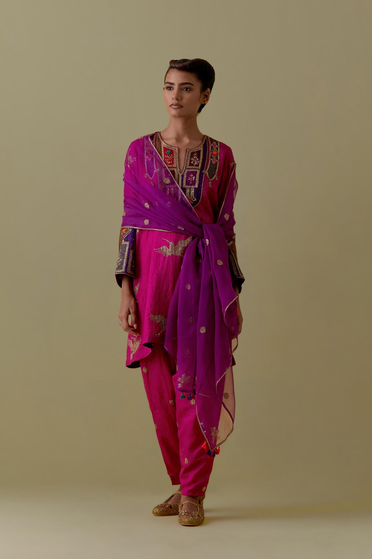 Fuchsia silk A-Line Kurta set with multicoloured appliqué & Hand-Worked Bird Motifs.