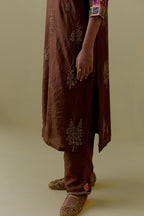 Chocolate silk straight Kurta set with Multicoloured Appliqué & Floral Motifs.