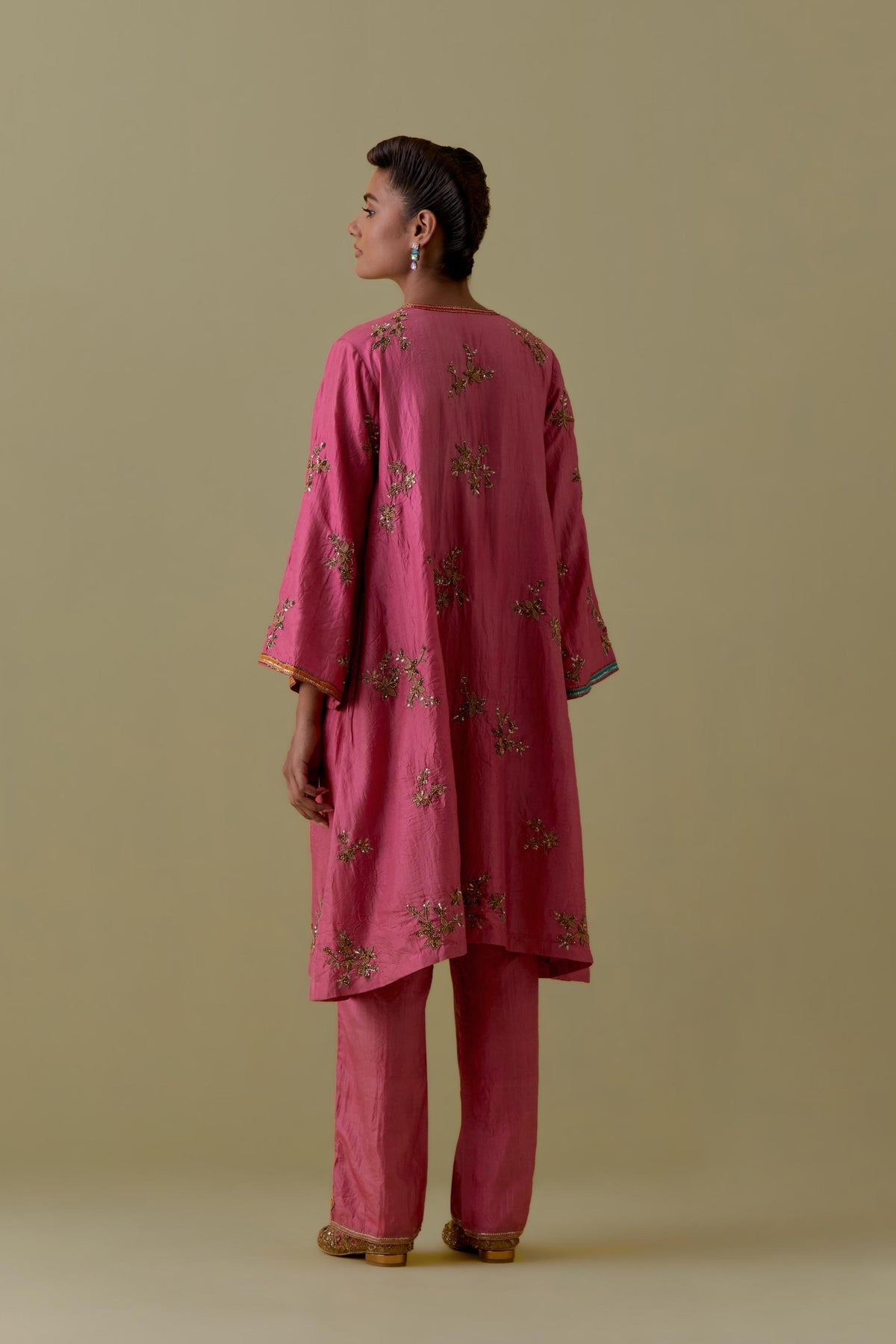 Pink A-Line short silk Kurta set with Hand-Worked Floral Motifs.