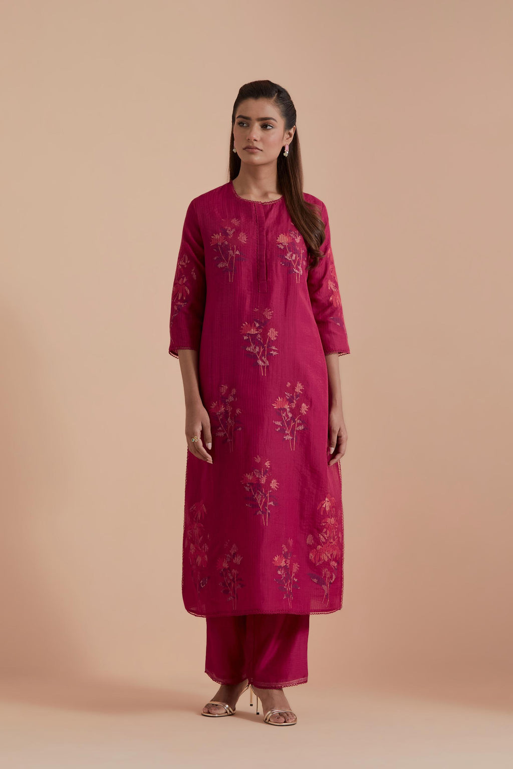 Fuchsia Silk Chanderi Quilted Organza & Brocade Floral Appliqué Straight Kurta set.