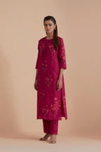 Fuchsia Silk Chanderi Quilted Organza & Brocade Floral Appliqué Straight Kurta set.