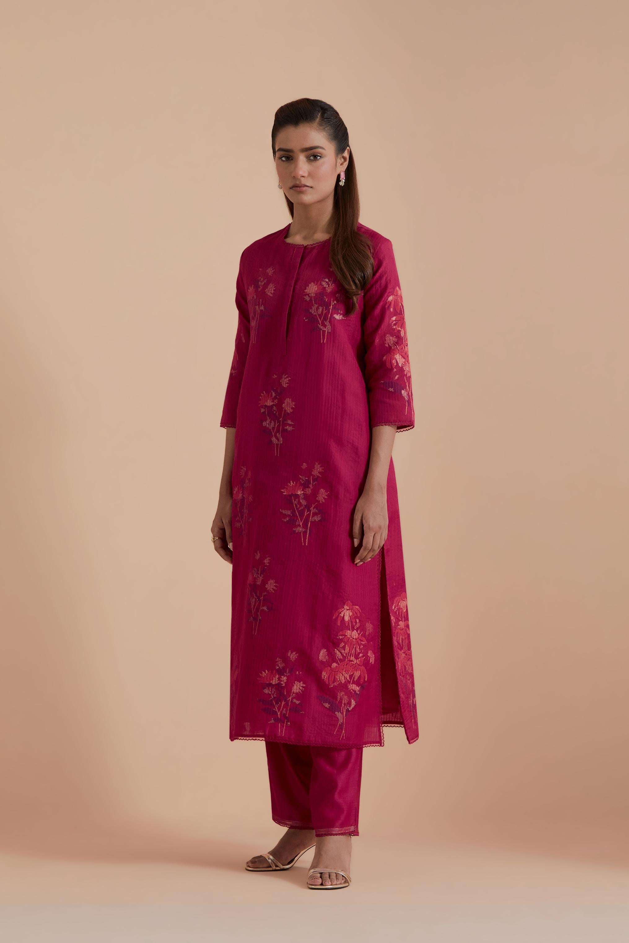 Fuchsia Silk Chanderi Quilted Organza & Brocade Floral Appliqué Straight Kurta set.