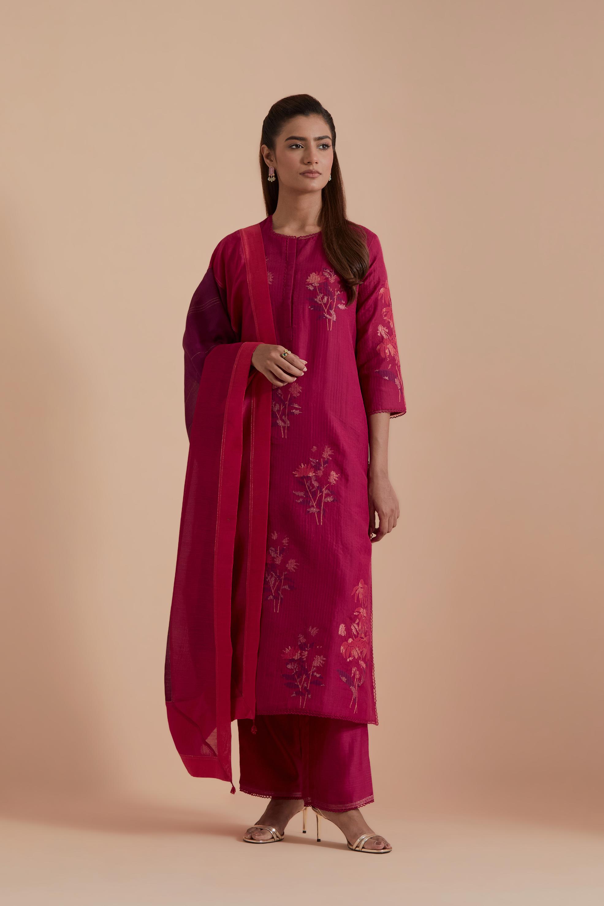 Fuchsia Silk Chanderi Quilted Organza & Brocade Floral Appliqué Straight Kurta set.