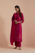 Fuchsia Silk Chanderi Quilted Organza & Brocade Floral Appliqué Straight Kurta set.