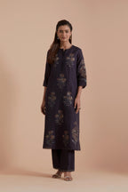 Dark Grey Silk Chanderi Quilted Organza & Brocade Floral Appliqué Straight Kurta set.