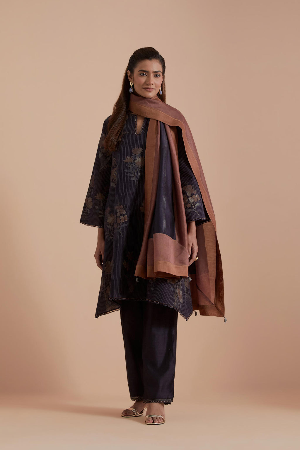 Dark Grey Silk Chanderi Quilted Organza & Brocade Floral Appliqué short A-line Kurta set.