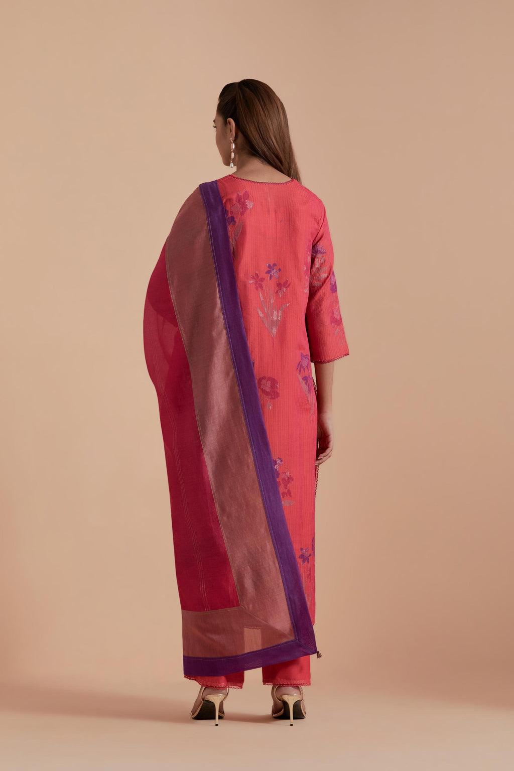 Carrot pink Silk Chanderi Quilted Organza & Brocade Floral Appliqué straight long Kurta set.