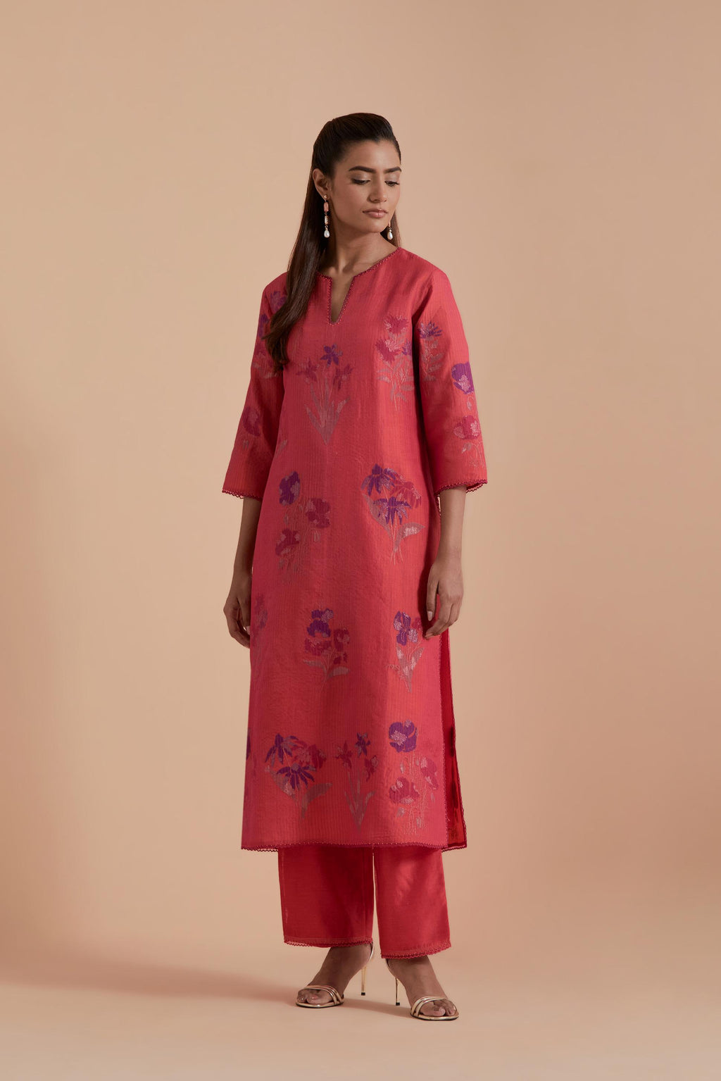 Carrot pink Silk Chanderi Quilted Organza & Brocade Floral Appliqué straight long Kurta set.