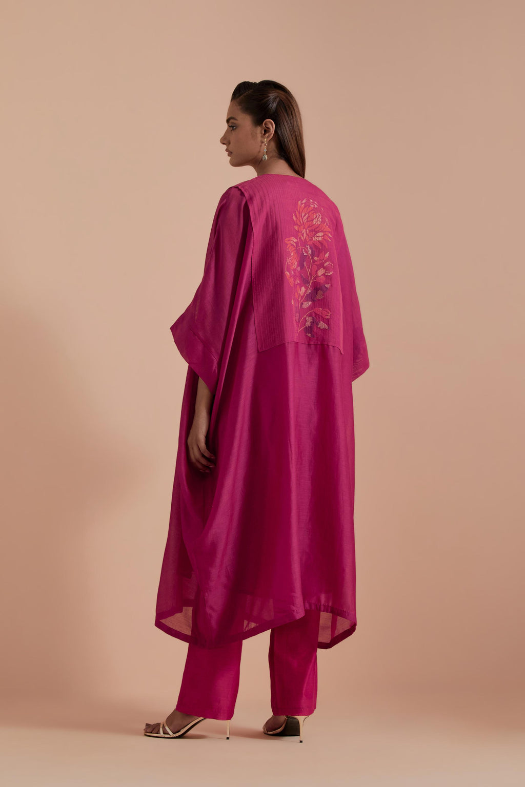 Fuchsia Silk Chanderi kaftan with Quilted Organza & Brocade Floral Appliqué Yoke. Paired with fuchsia silk chanderi straight pants.