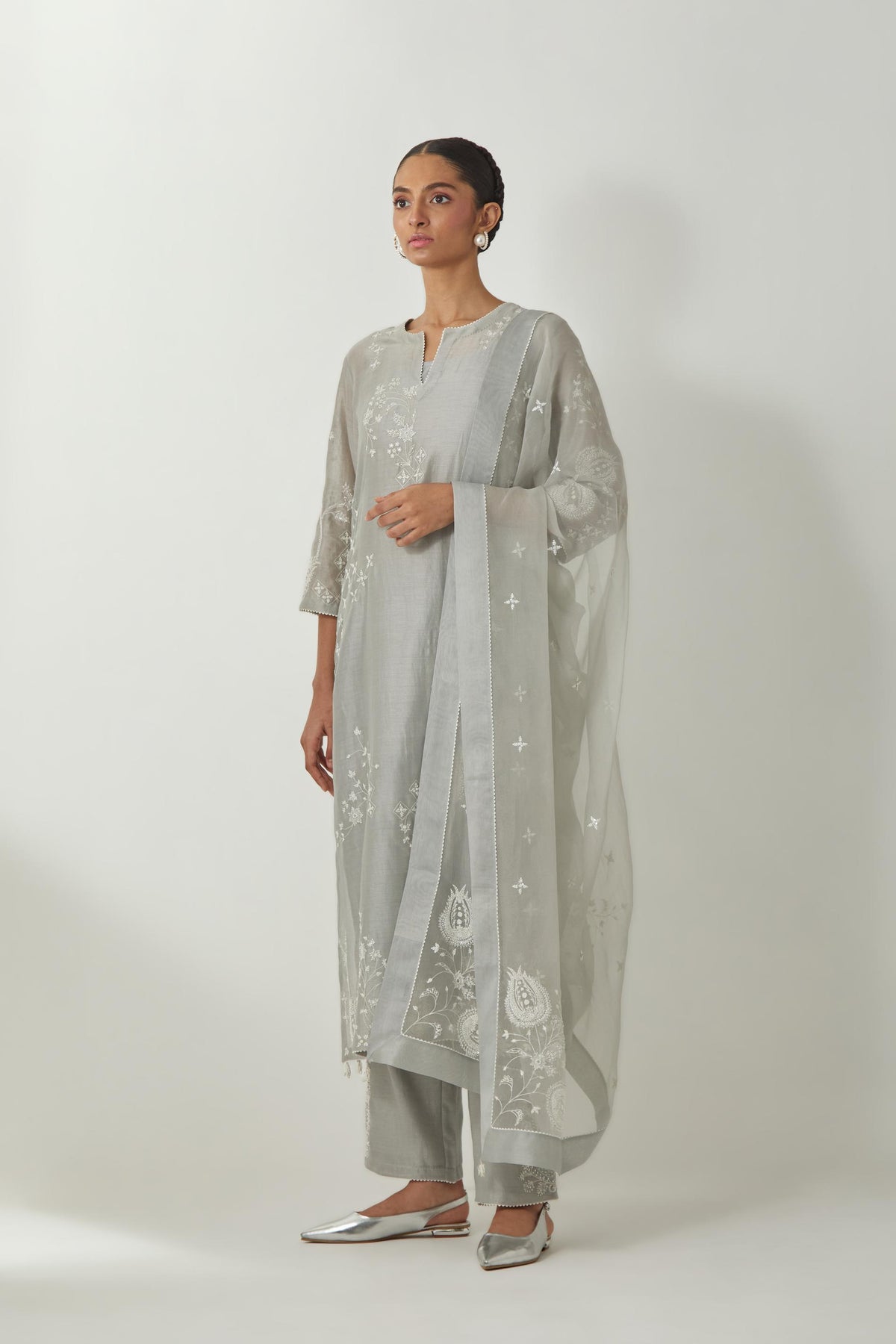 Bluish Grey silk Chanderi straight kurta set with all-over off white silk thread embroidery, highlighted with beads and sequins work.