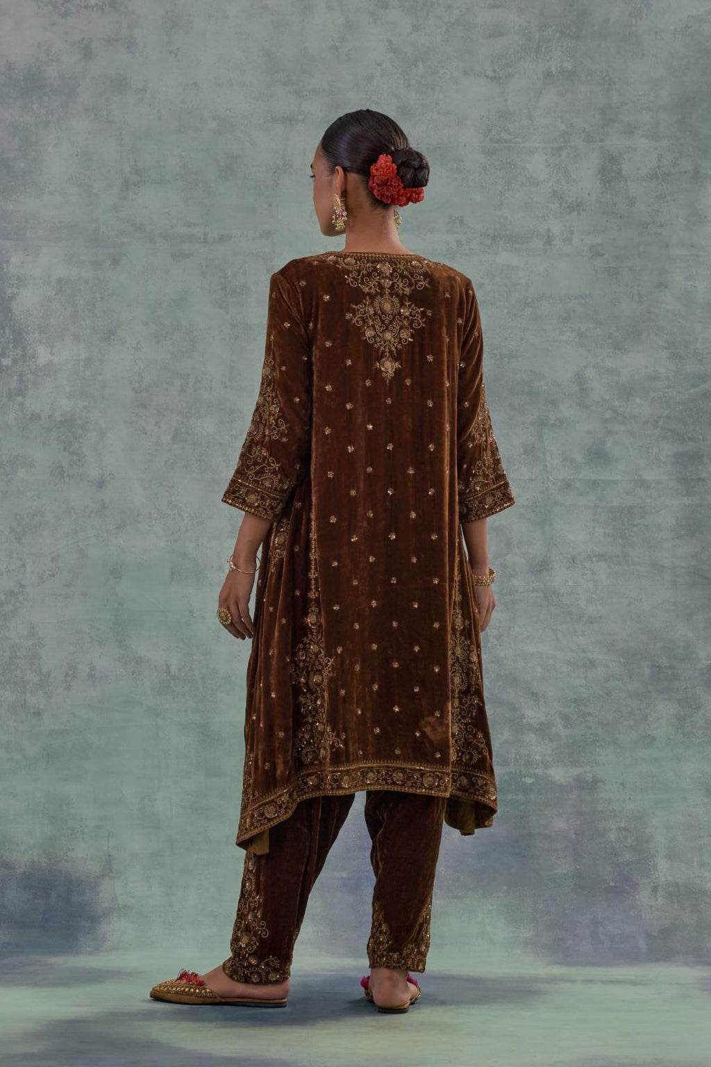 Russet easy fit A-line, paneled, short kurta set in silk velvet with all-over hand embroidery at the neck, sleeves and hem.