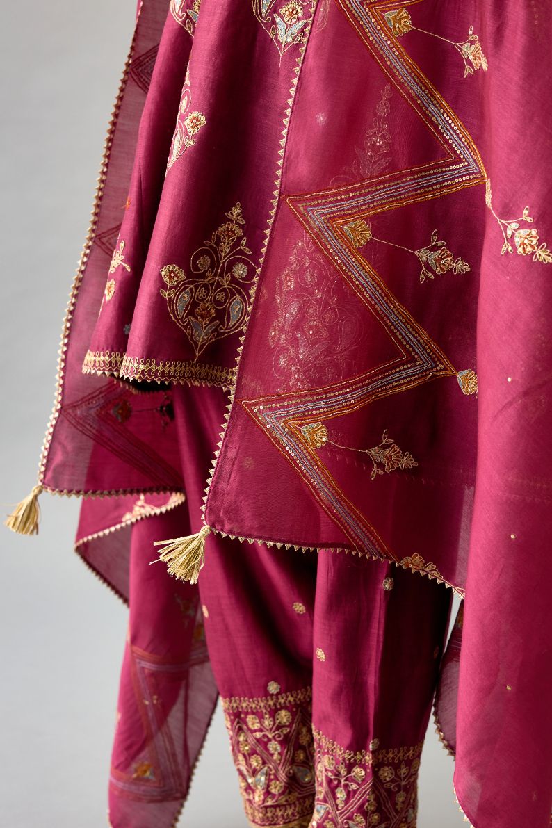 Wine Silk chanderi dupatta in chevron pattern embroidery with contrast silk thread and dori at the sides.